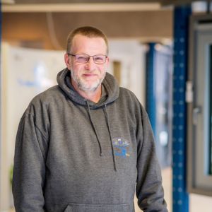 Éric Gantois - Commandes PVC chez Tivolux Pro, fabricant de châssis PVC Kömmerling 