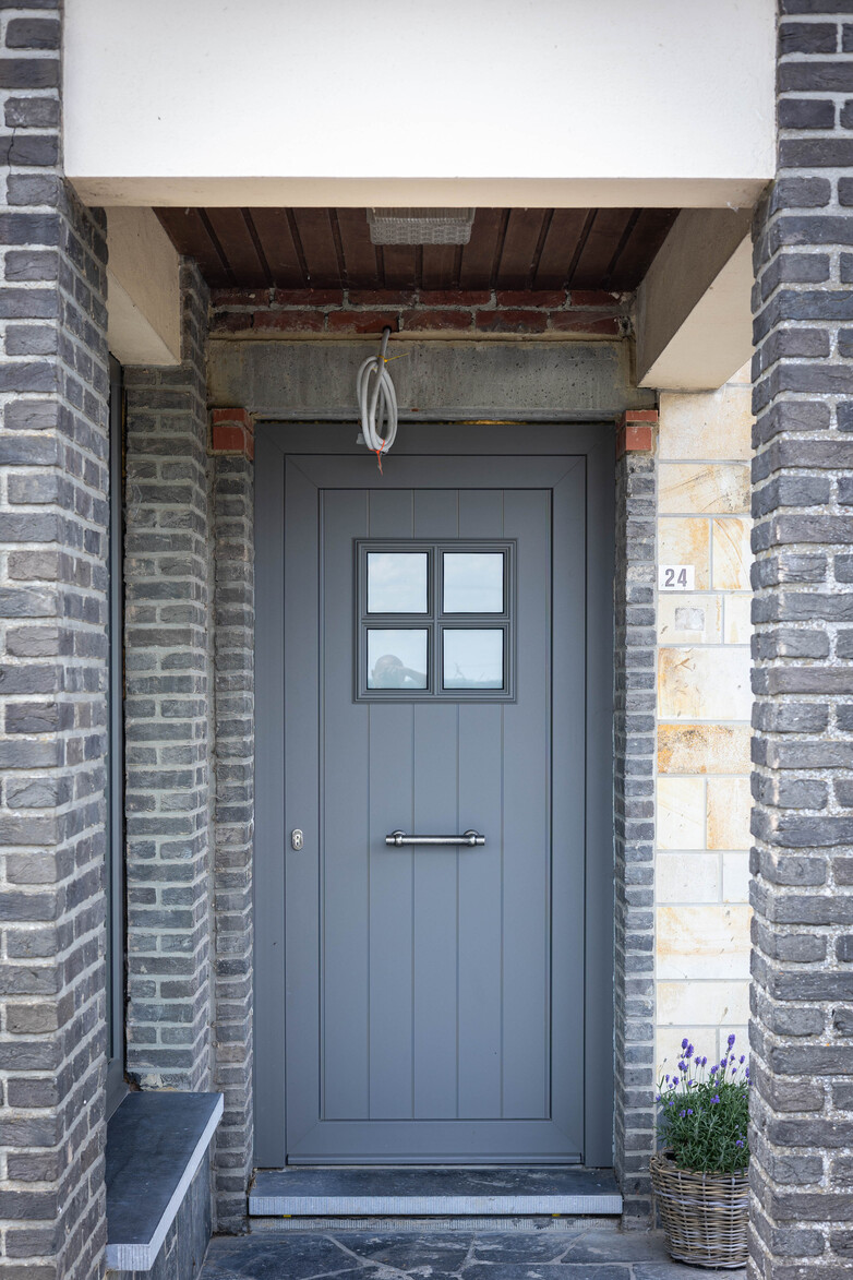 Tivolux châssis PVC Kommerling Wattines Porte