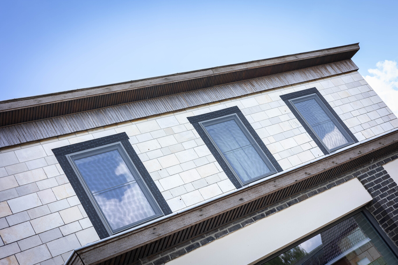 Tivolux châssis PVC Kommerling Wattines