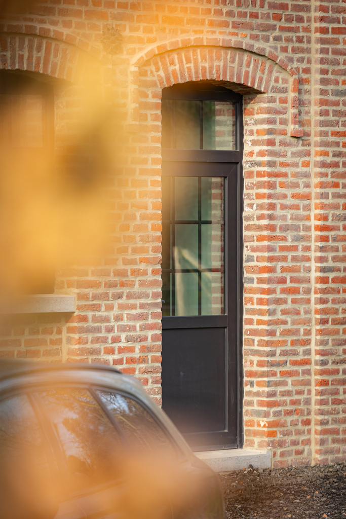 Tivolux projet Saint-Symphorien PVC Mons Kommerling porte